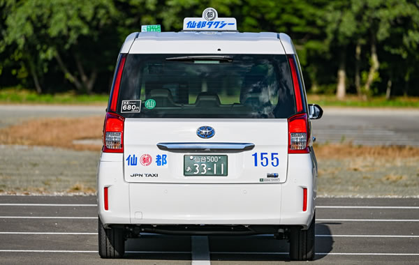 JPN TAXI 後面